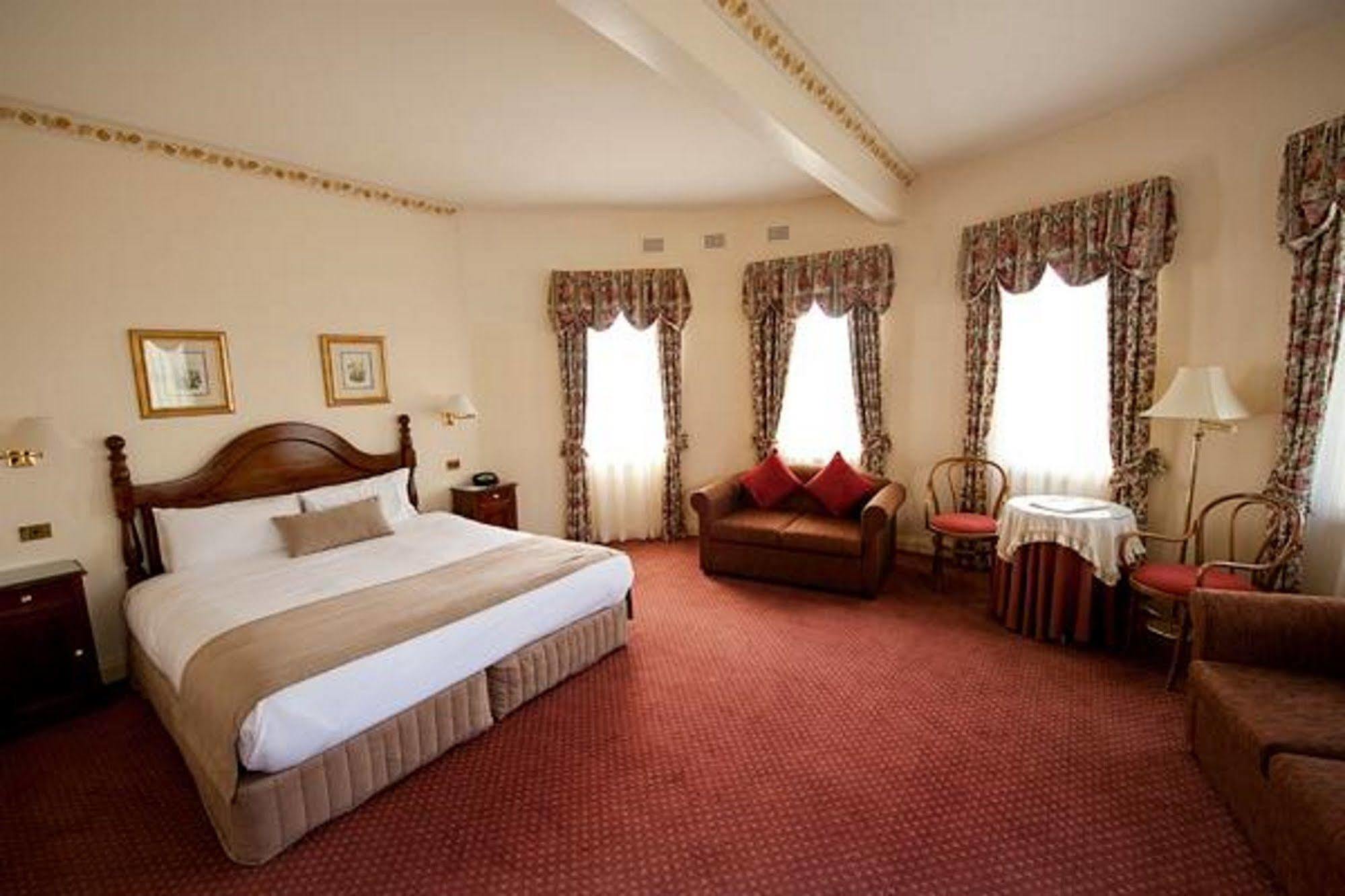 Mountain Heritage Hotel
